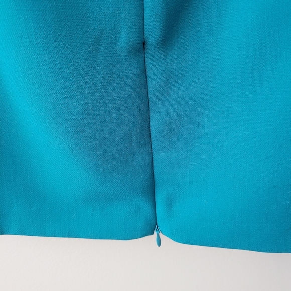 Teal Dress with Twist Peekaboo Front - Picture 9 of 12